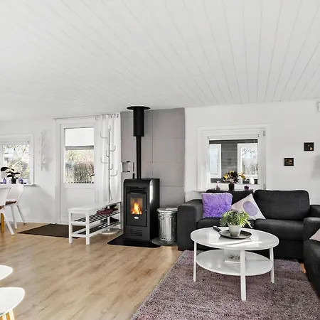 Ferienhaus Amazing In With Wifi