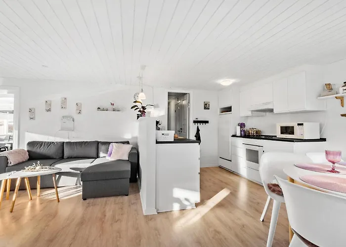 Holiday home Amazing In With Wifi *